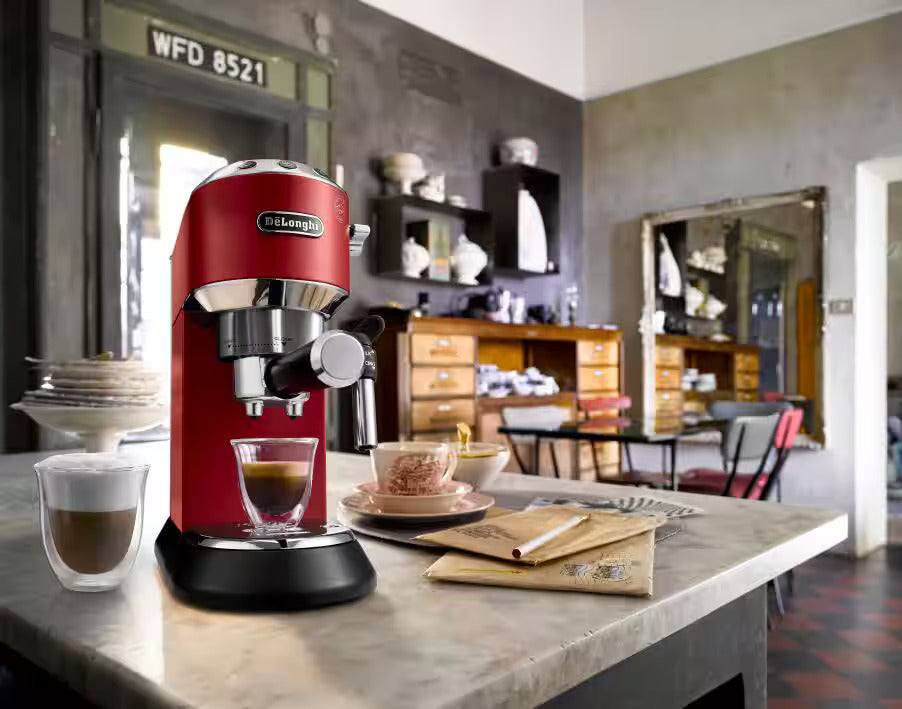 De’Longhi Dedica Style Espresso Machine - Red