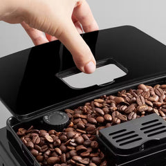 Delonghi Magnifica S Automatic Espresso Machine 15-bar 1.8L capacity 1450W with Coffee Grinder Black