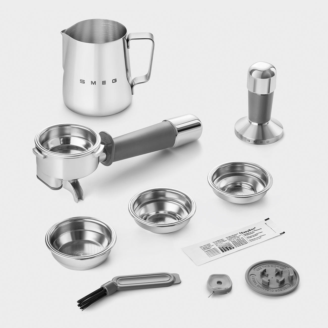Smeg Manual Espresso Coffee Machine with Grinder 50's Style Aesthetic - Cream