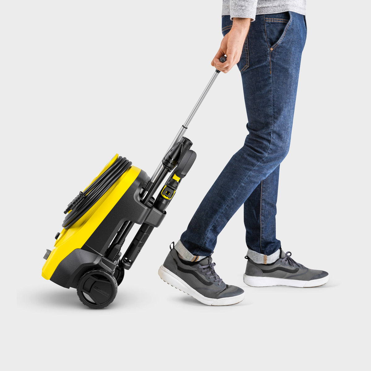 Karcher Pressure Washer Flow Rate 420 (l/h)