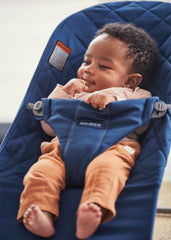 BABYBJÖRN Bouncer Bliss - Midnight Blue Woven Classic Quilt