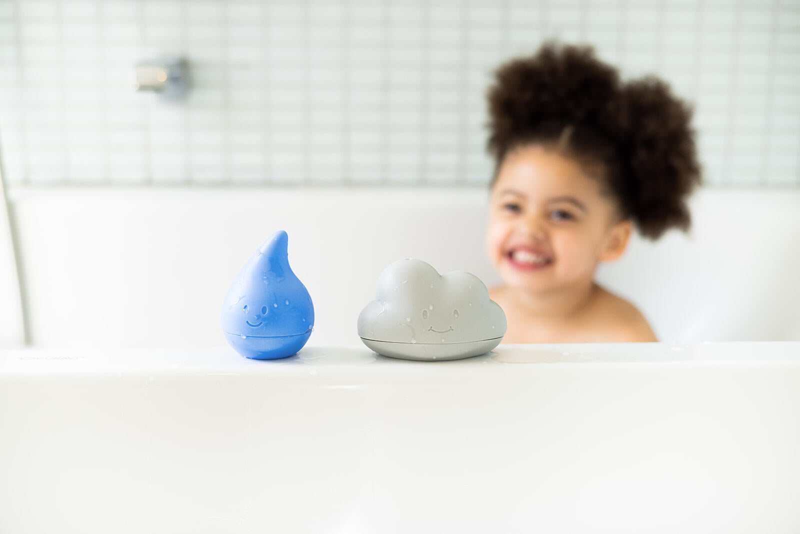 Ubbi Cloud and Droplet Bath Toys