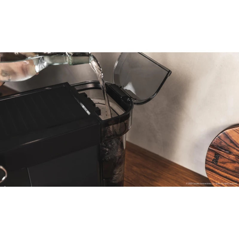 Cecotec Cafelizzia 790 Espresso coffee machine - Black