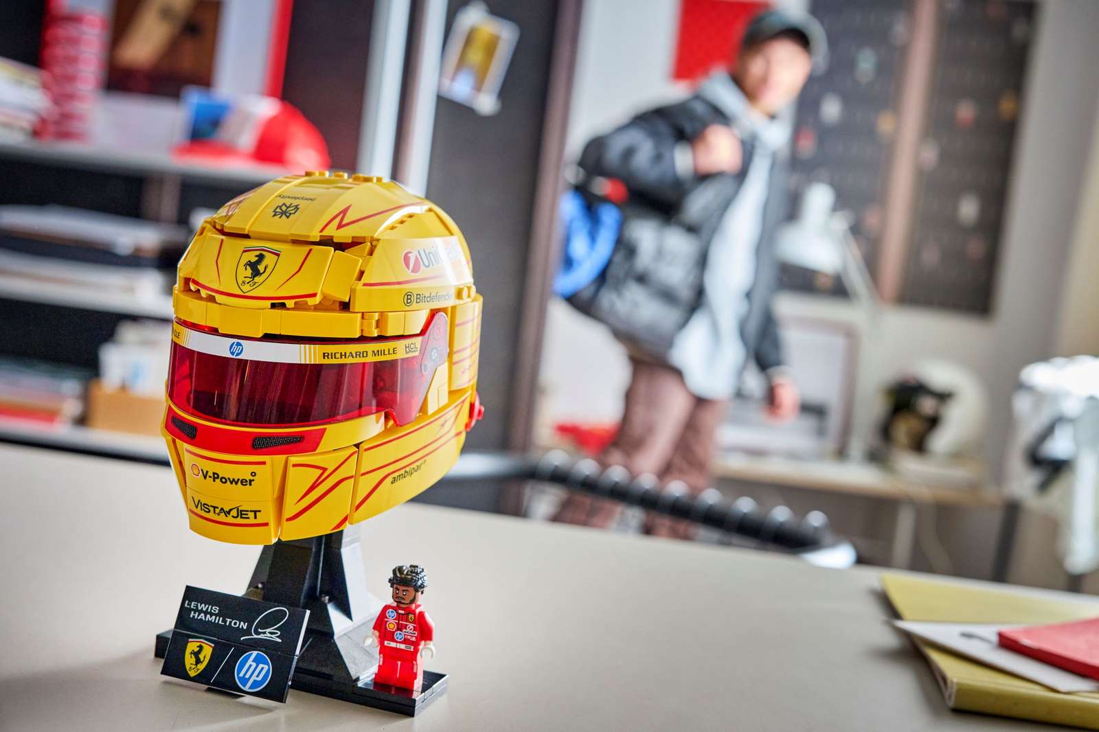 Scuderia Ferrari HP Lewis Hamilton Helmet