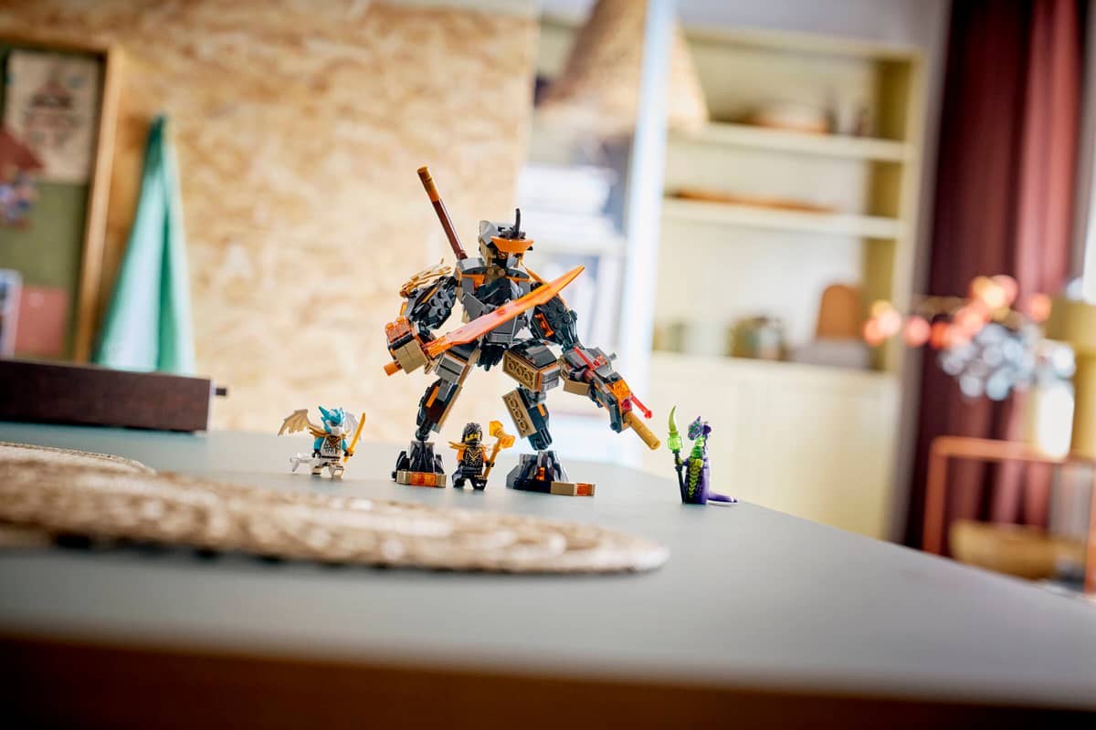 Cole's Mission Mech & Dragon Zane Cole's Mission Mech & Dragon Zane