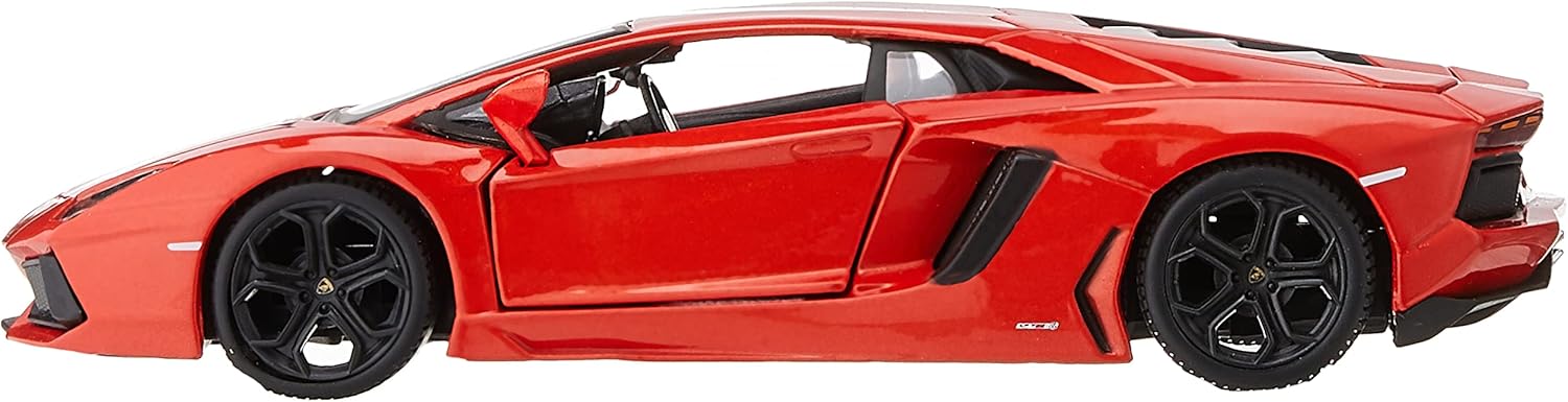 Lamborghini Aventador LP 700-4