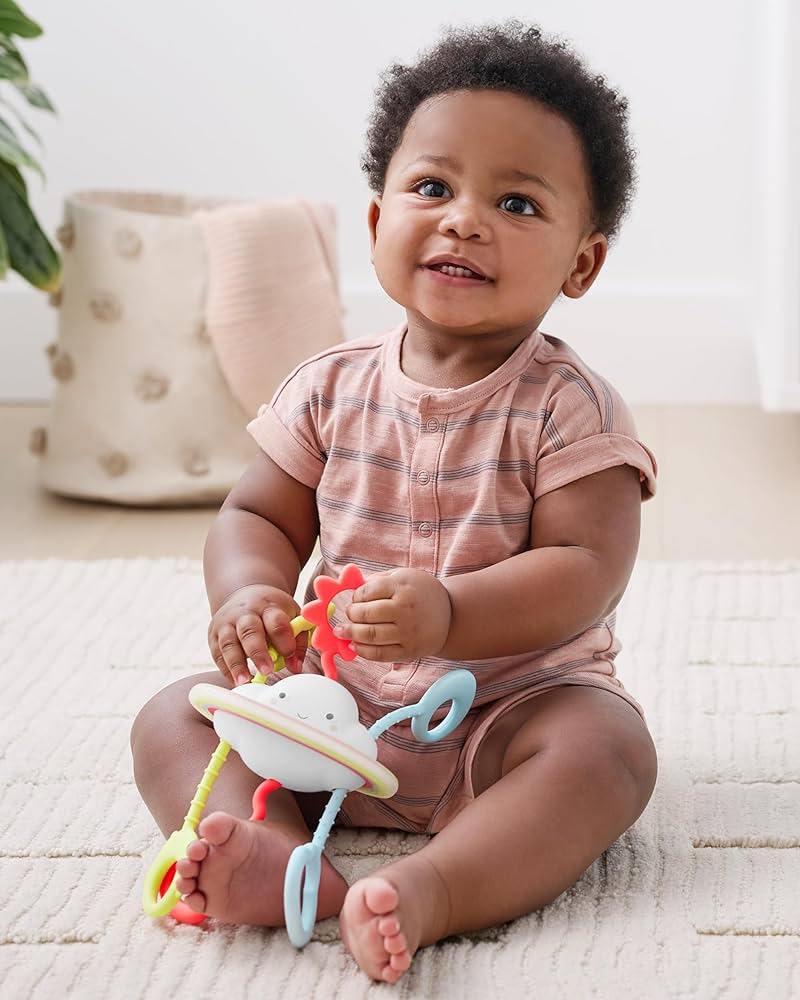 Baby Silver Lining Cloud Pull & Play Baby Sensory Toy Baby Silver Lining Cloud Pull & Play Baby Sensory Toy