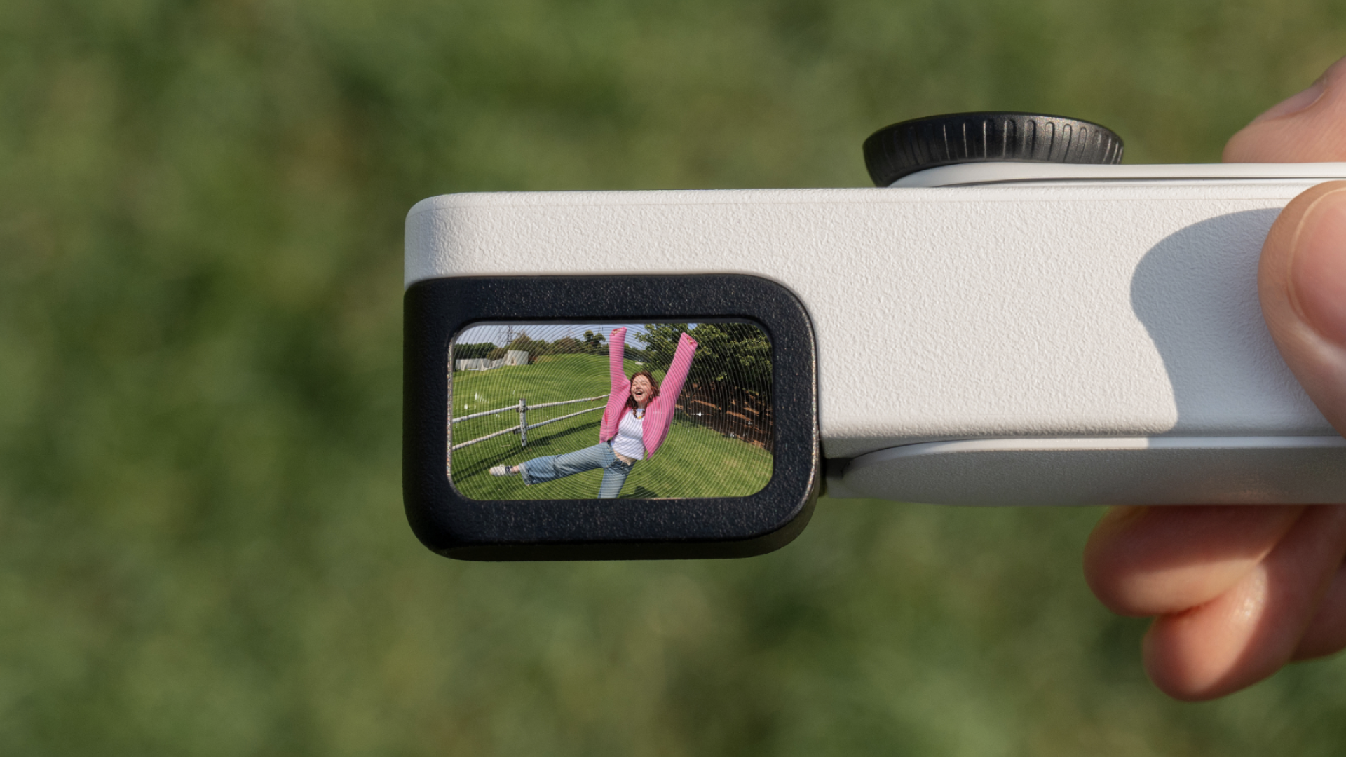 Insta360 GO 3S Retro Viewfinder with built-in selfie mirror