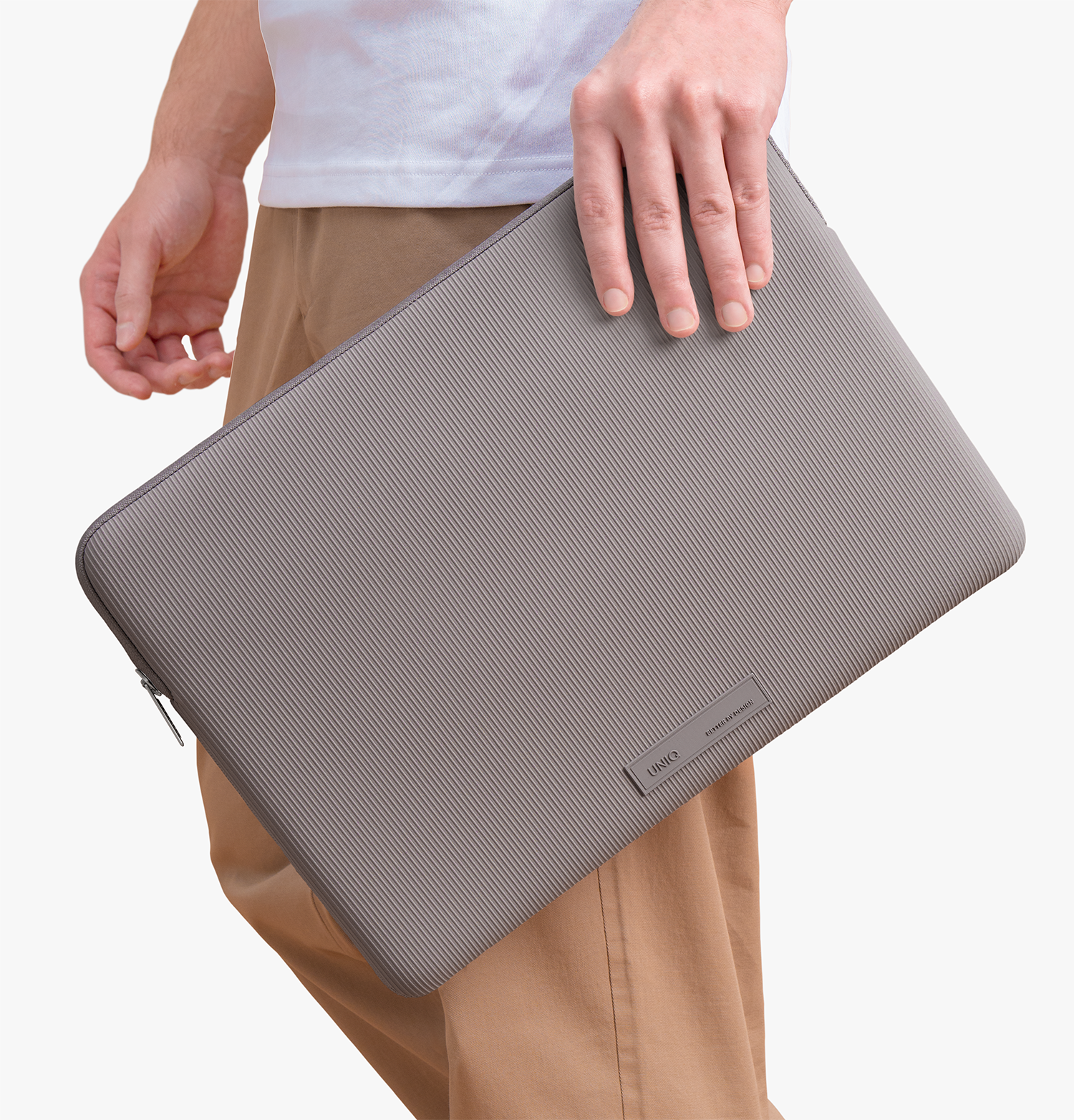 UNIQ Cyprus Textured Neoprene Water-Resistant sleeve up to 16 inch - Pwerter Grey