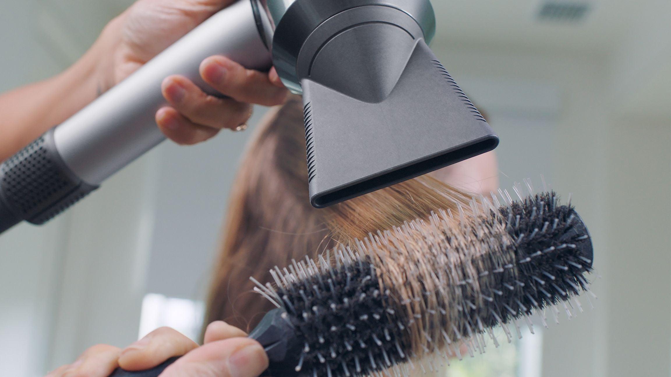 Dyson Supersonic (Black/Nickel) Professional Edition Dyson Supersonic (Black/Nickel) Professional Edition