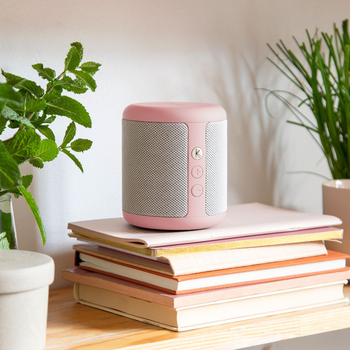 Kreafunk Karl Dusty Rose Bluetooth Speaker