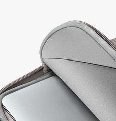 UNIQ Cyprus Ridge Edition soft interior lining