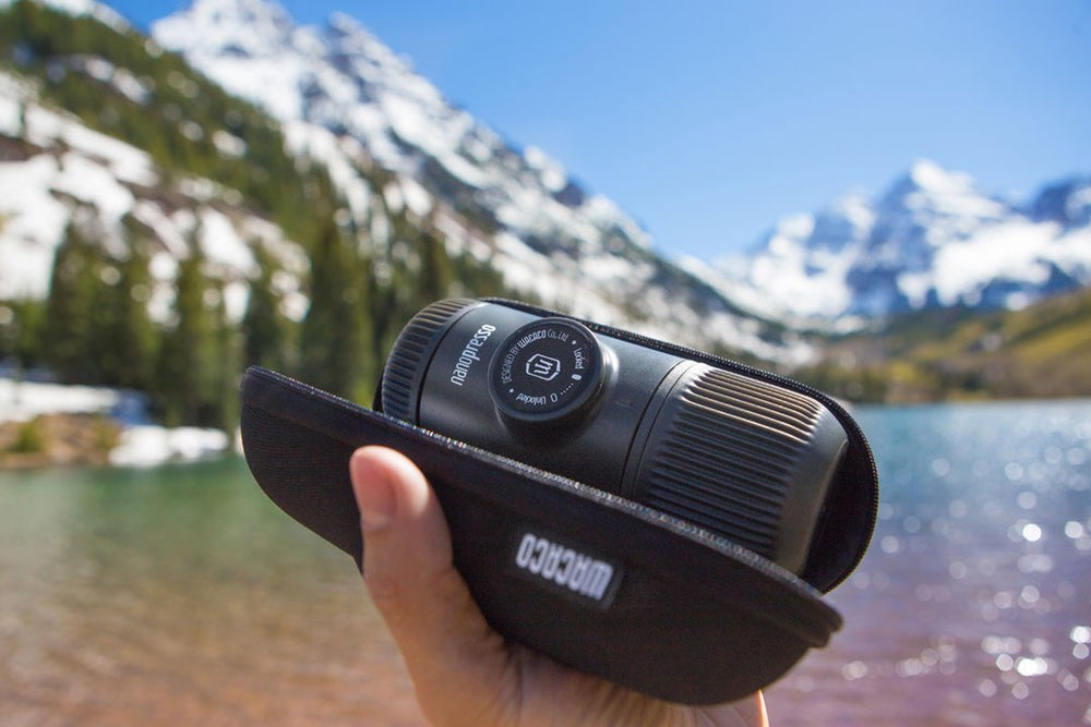 Wacaco Nanopresso in use