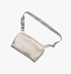 UNIQ Arden Sling Bag - Beige