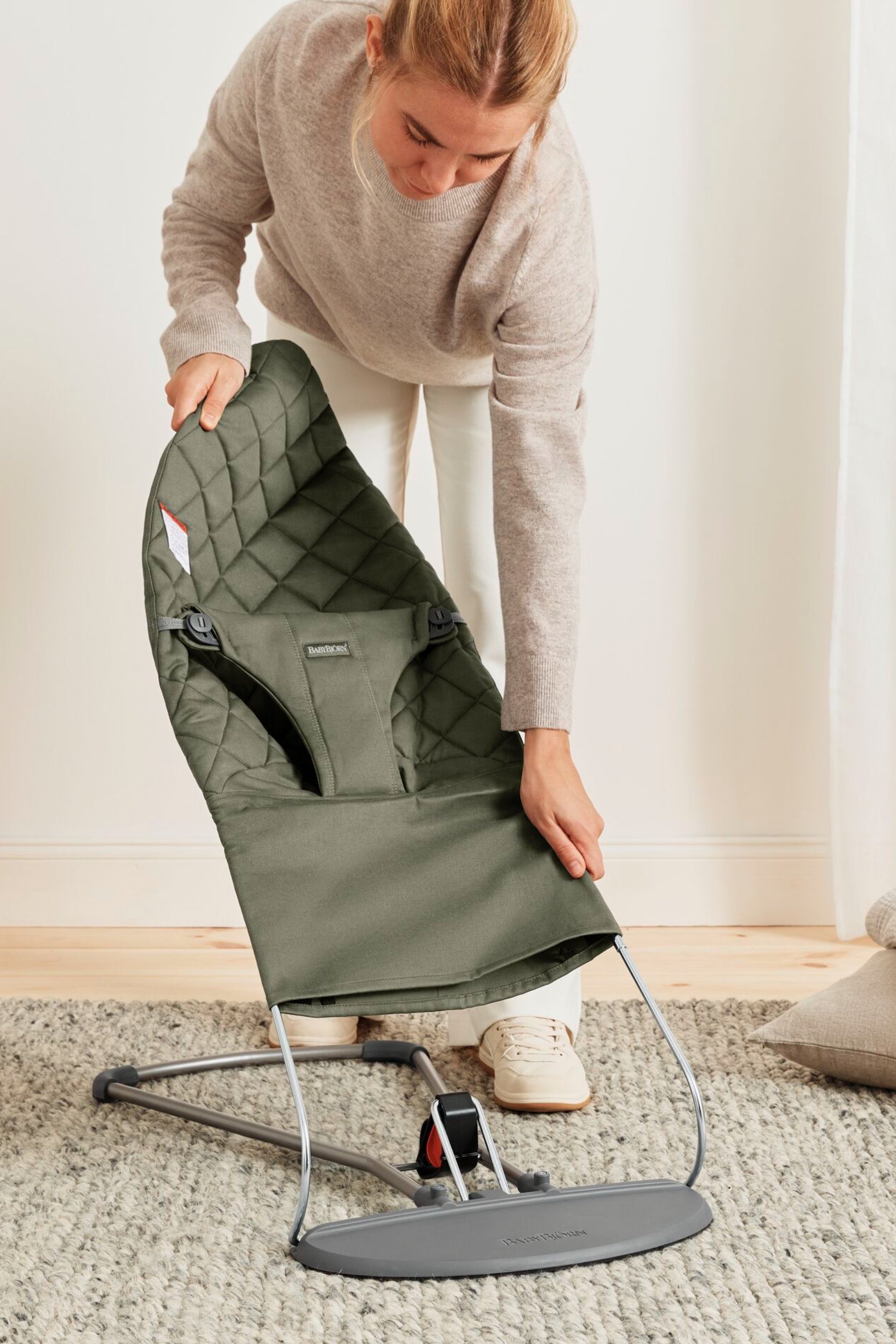 BABYBJÖRN Bouncer Bliss - Dark Green Woven Classic Quilt