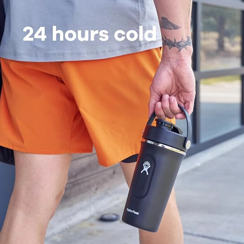 Hydro flask 24 oz Insulated Shaker Bottle Black Hydro flask 24 oz Insulated Shaker Bottle Black
