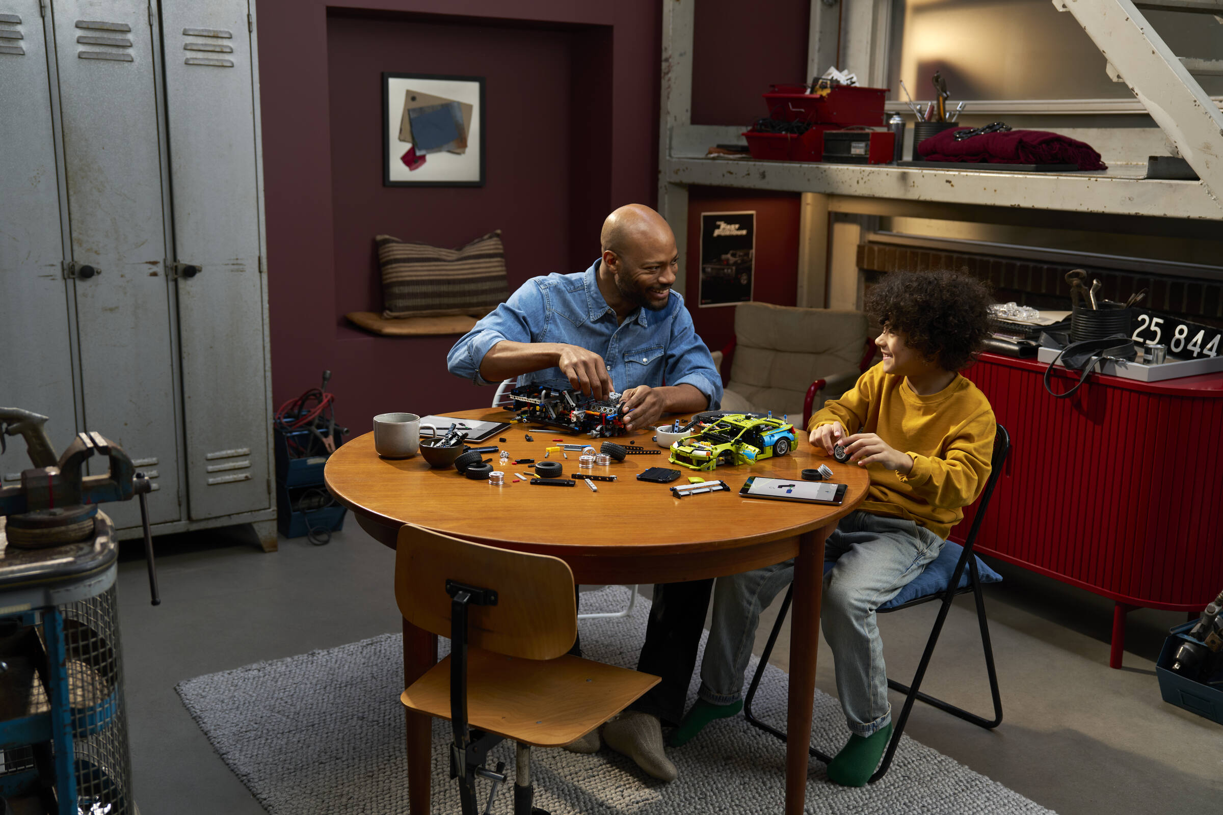 LEGO 42231 image 10
