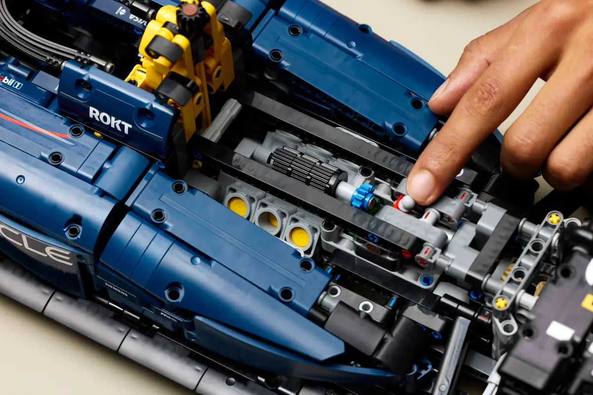 LEGO Technic Oracle Red Bull Racing RB20 F1 Race , Ages 18+