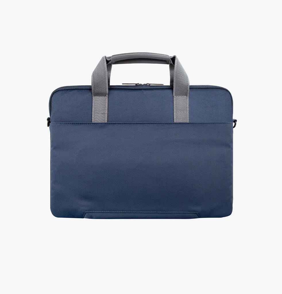 UNIQ Stockholm Water-Resistant Nylon Protective Messenger Bag 16 inch - Blue UNIQ Stockholm Water-Resistant Nylon Protective Messenger Bag 16 inch - Blue