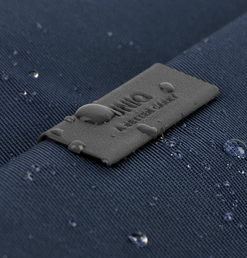 UNIQ Stockholm Water-Resistant Nylon Protective Messenger Bag 16 inch - Blue